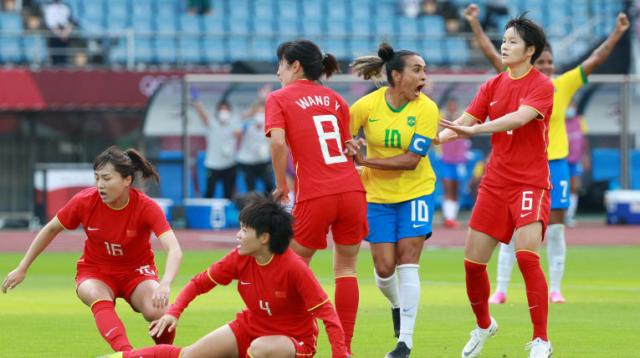 开云官网-​马德兴：一场0比5惨败 中国女足留下了问号一连串