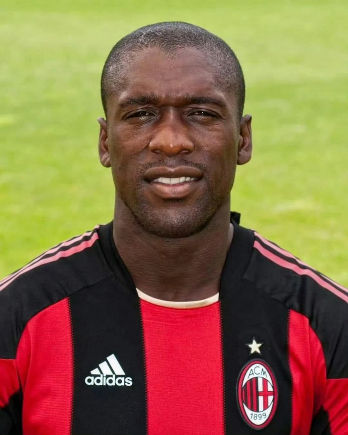 开云app-米兰传奇西多夫迎来生日|AC米兰|克拉伦斯-西多夫|ac米兰|名宿_新浪体育_新浪新闻